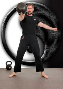 Florian Kiendl One-Arm Kettlebell Swing
