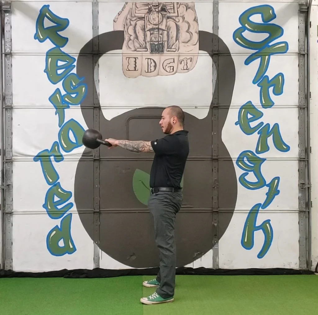 4 Standards To Master The Kettlebell Swing