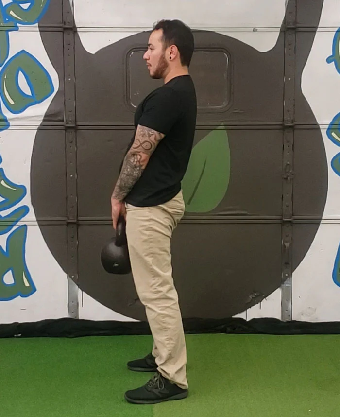 Use These 3 Cues to Teach The Deadlift